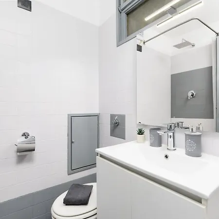 - 200 Mt Dalle Piste Da Sci - Monolocale *