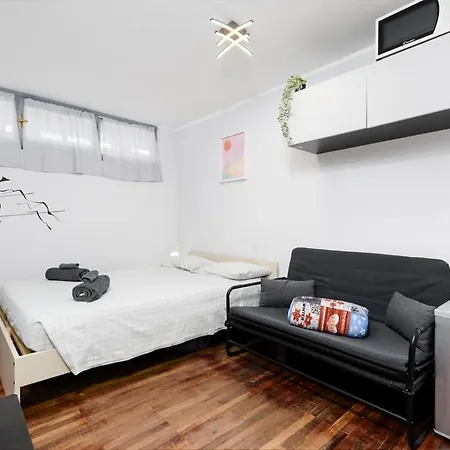 - 200 Mt Dalle Piste Da Sci - Monolocale Apartment *